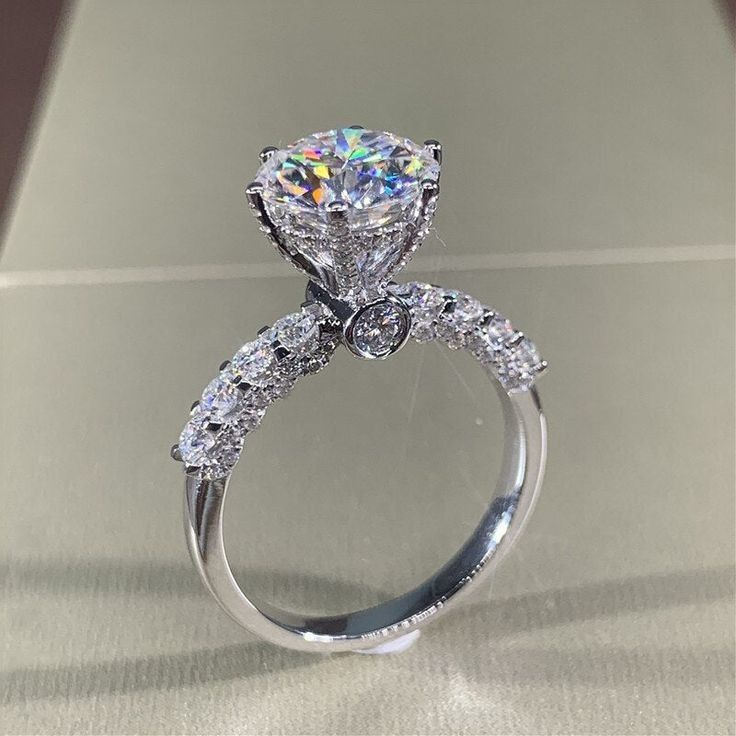 Solitaire, Halo, or Three Stone? Selecting Your Unique Engagement Ring Style